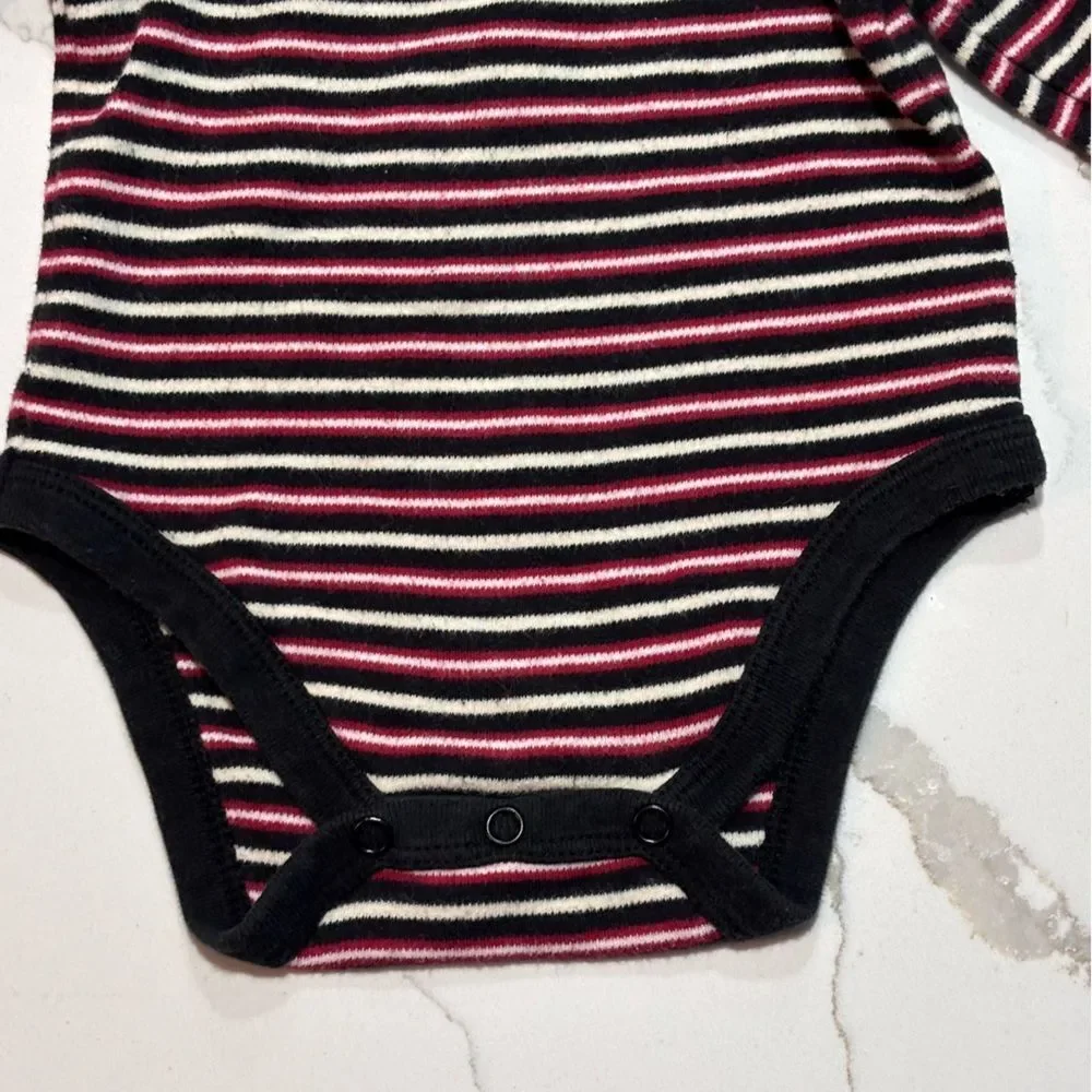 The Children’s Place | Unisex Boys Girls Red Black Striped Turtleneck Size 6-9M